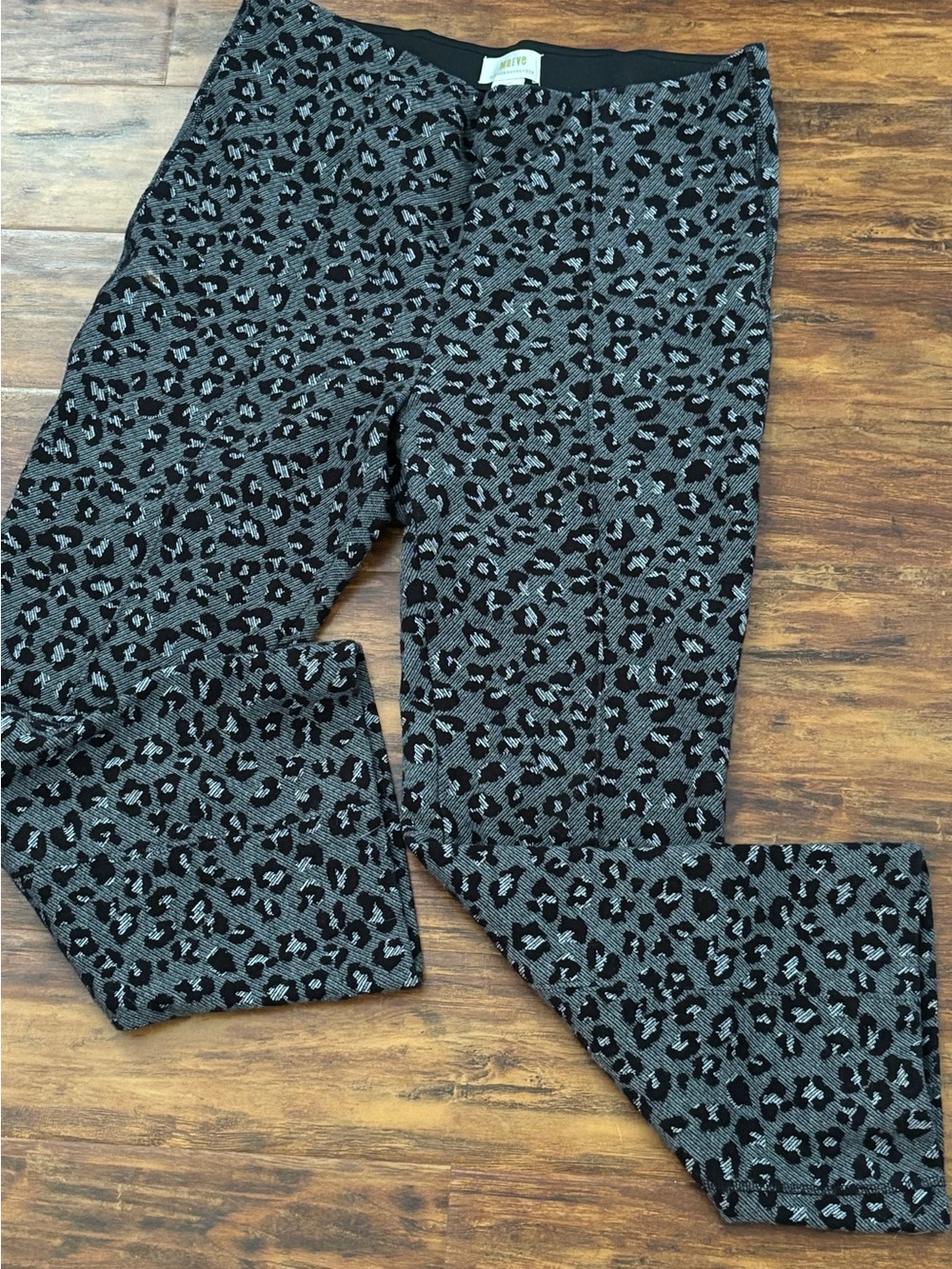 Anthropologie Maeve Black and Gray Patterned Knit Top LARGE